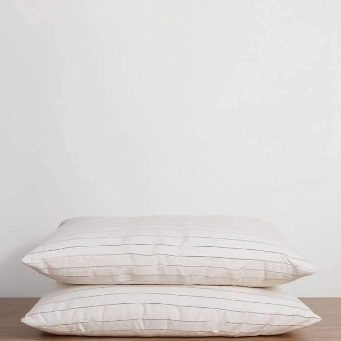 Set of 2 Linen Pillowcases – Pencil Stripe