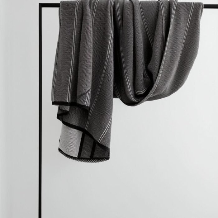 Mira Linen Bedcover - Rafa