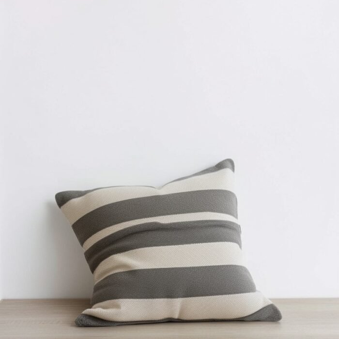 Mira Linen Pillowcase - Enzo